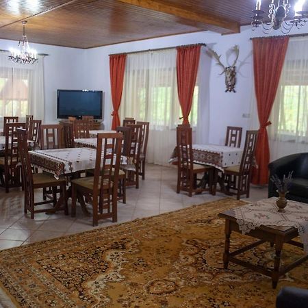 Pensiunea Valea Gepisului Grosi  Buitenkant foto